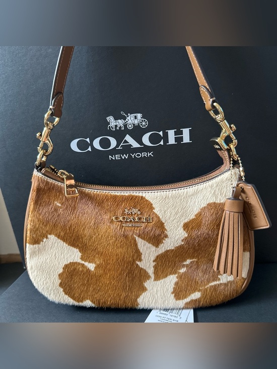 Coach Handbags - NWT Coach Outlet Teri Shoulder Bag In Haircalf With Cow Print